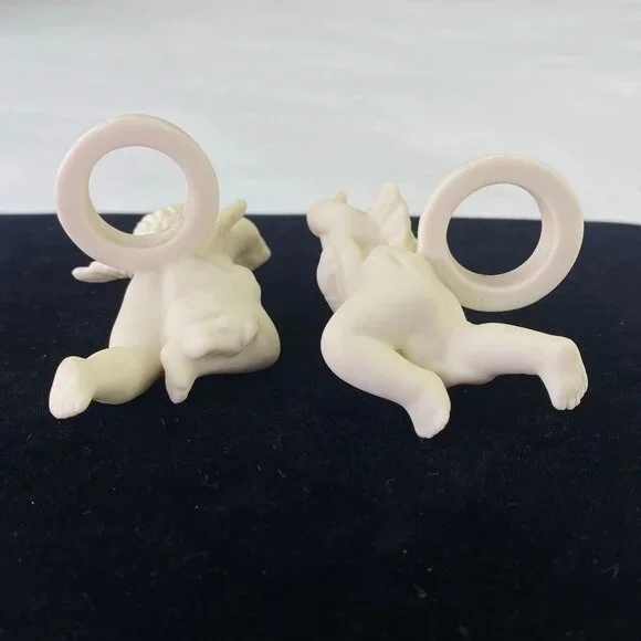 Vintage Pair Of White Bisque Porcelain Angel Candle Huggers Figurines - Picture 6 of 9